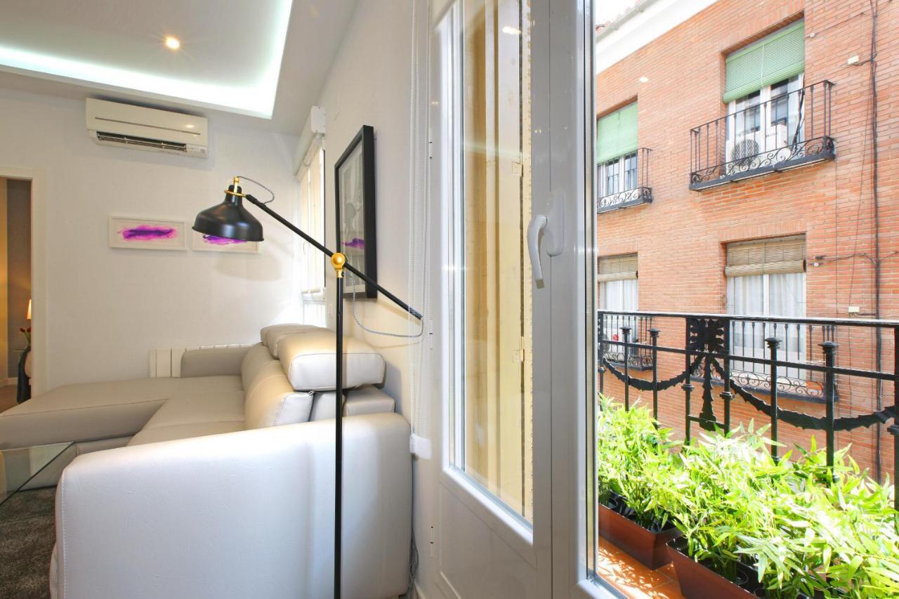 Sofia Suites Madrid Bagian luar foto