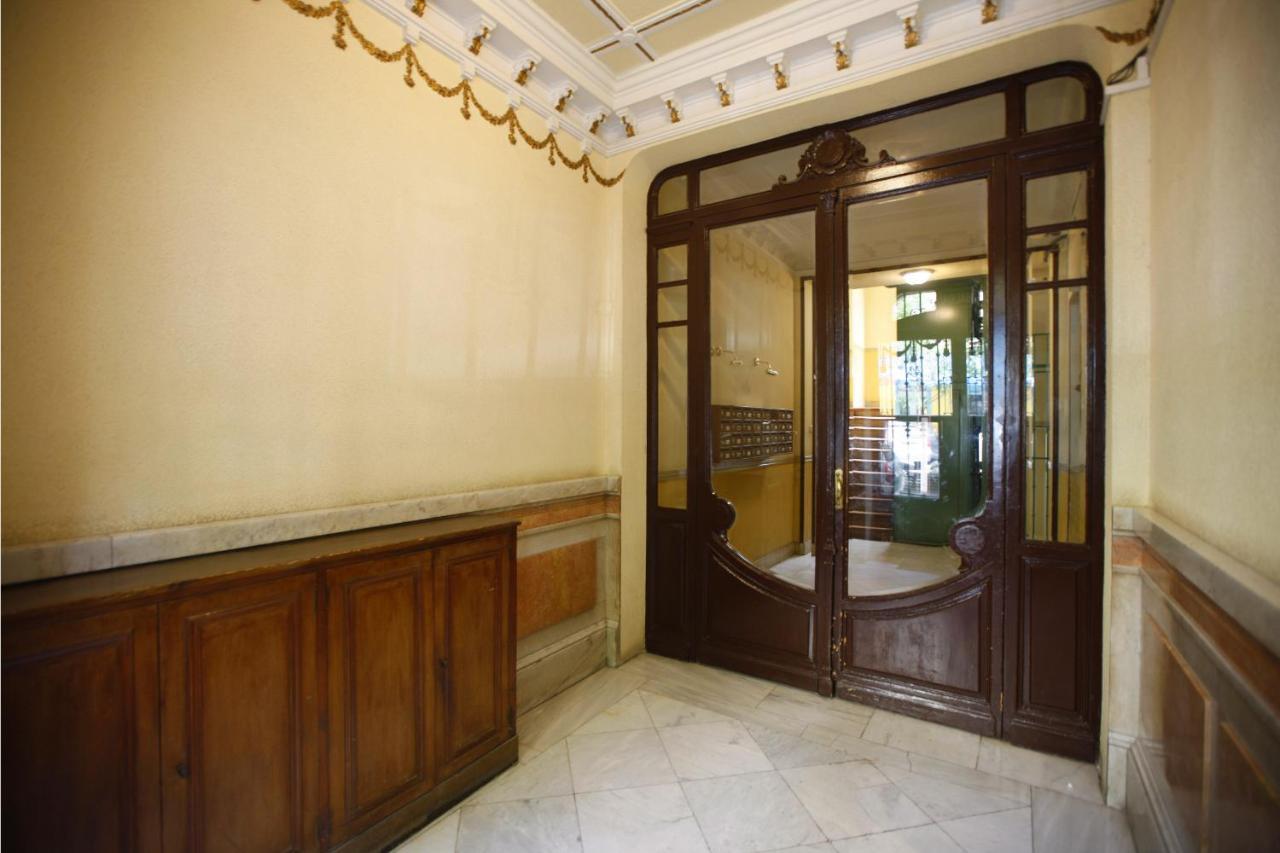 Sofia Suites Madrid Bagian luar foto