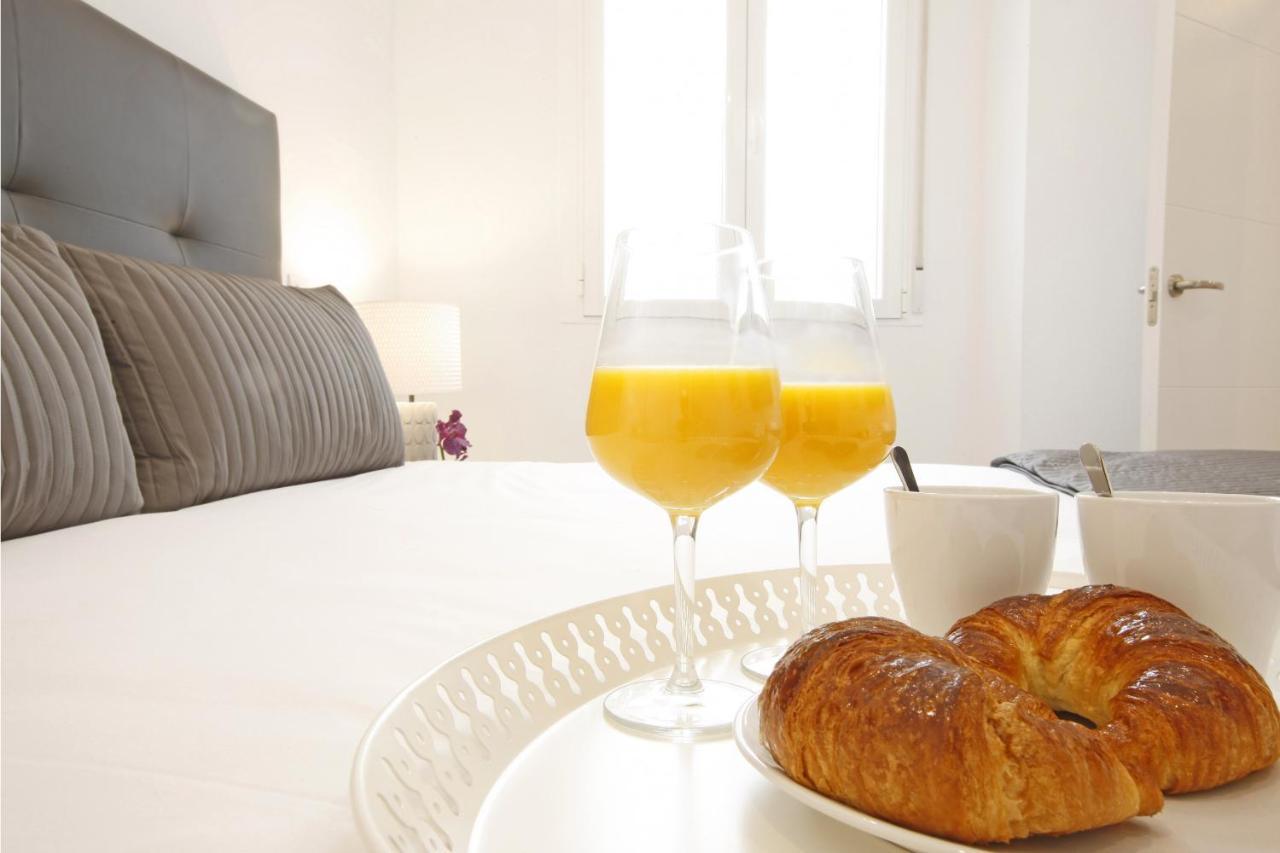 Sofia Suites Madrid Bagian luar foto