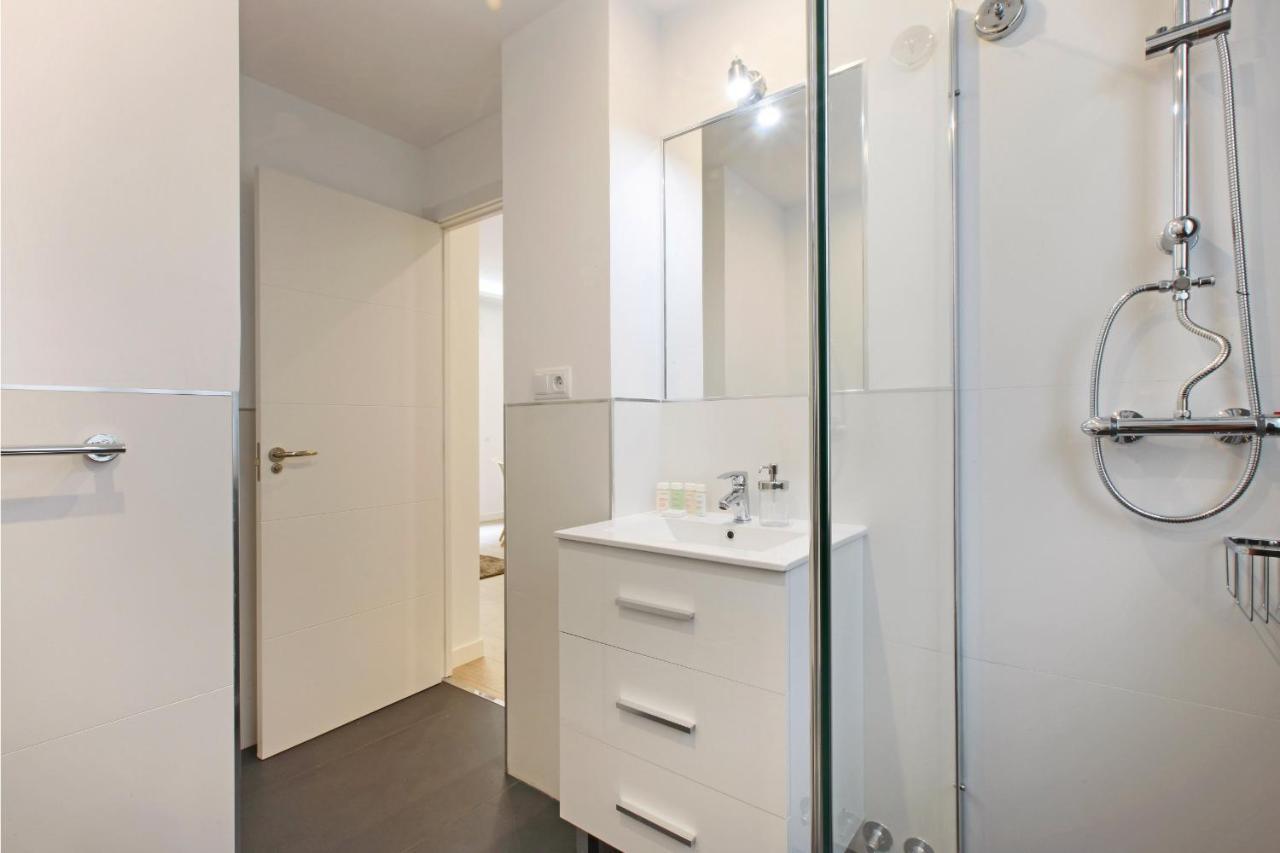 Sofia Suites Madrid Bagian luar foto