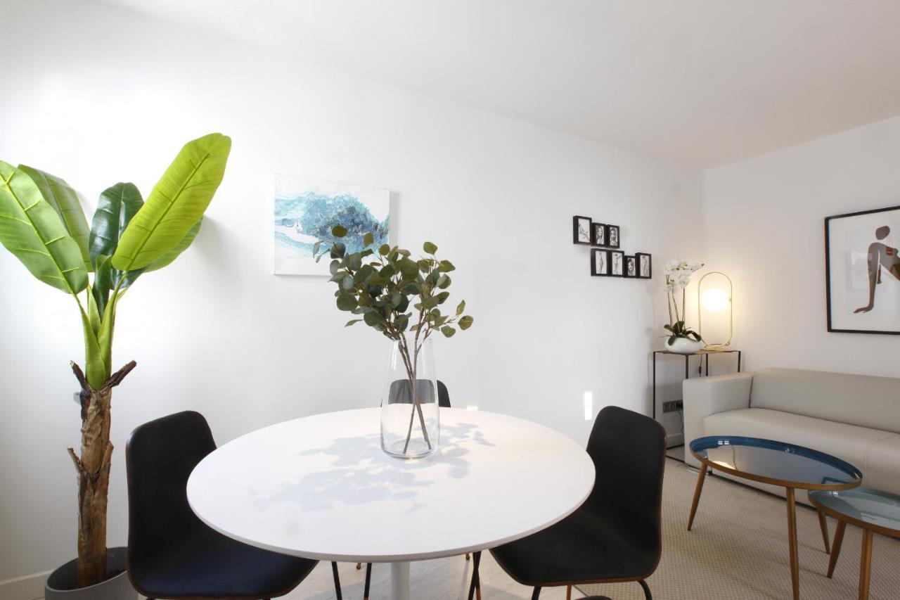 Sofia Suites Madrid Bagian luar foto