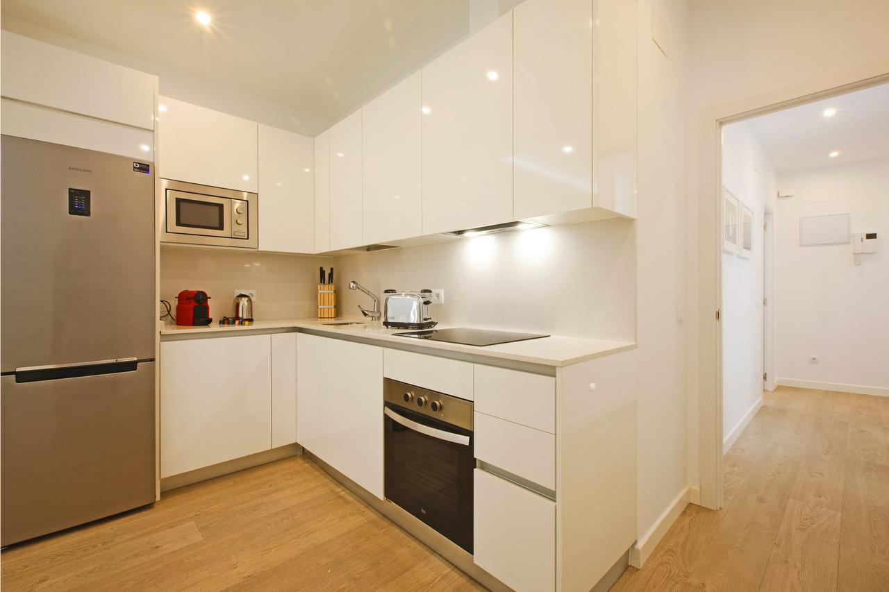 Sofia Suites Madrid Bagian luar foto