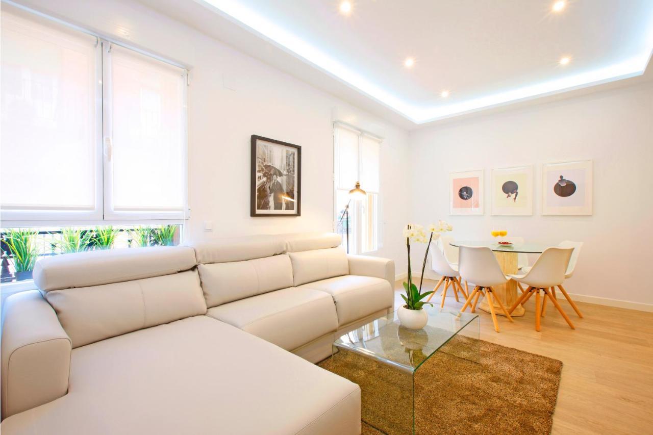 Sofia Suites Madrid Bagian luar foto