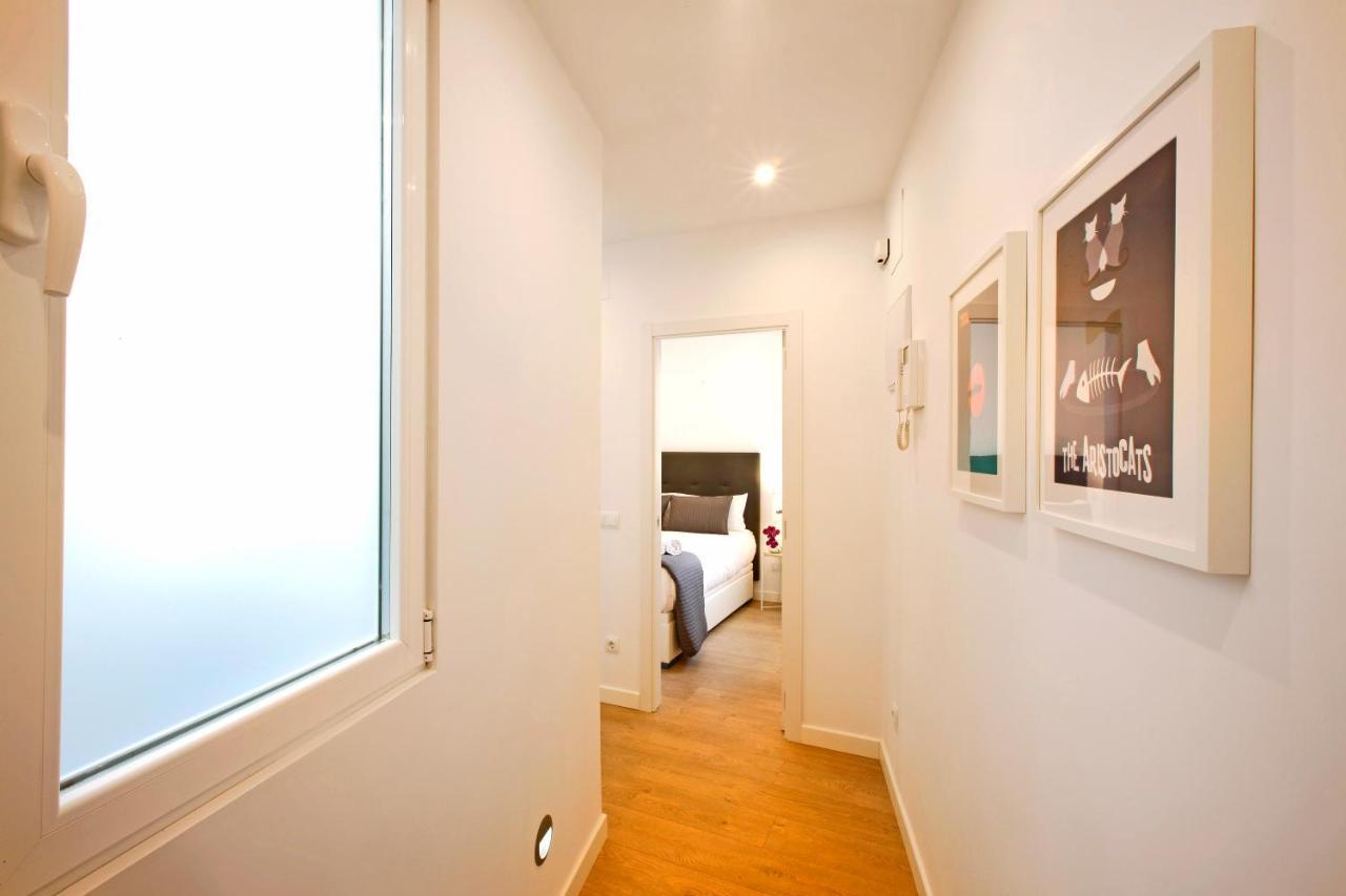Sofia Suites Madrid Bagian luar foto