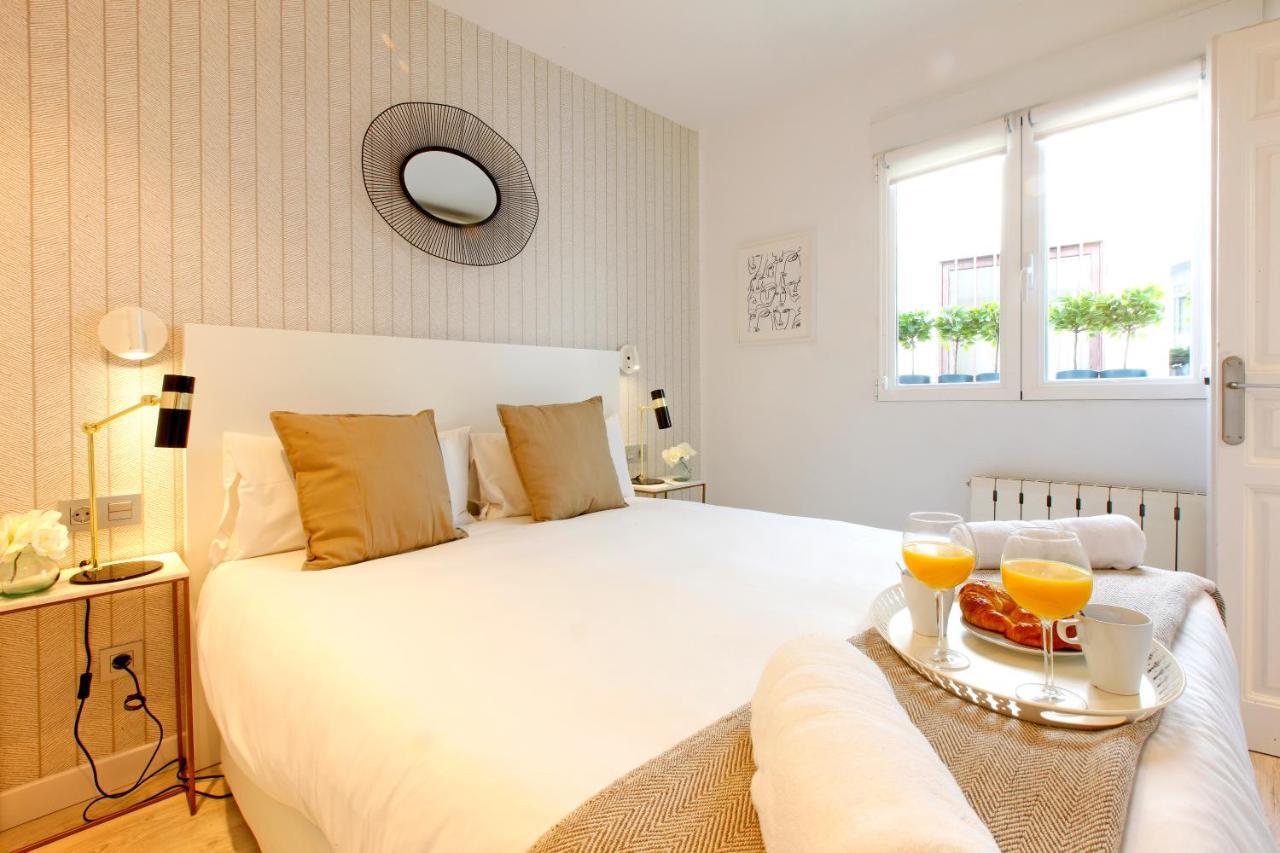 Sofia Suites Madrid Bagian luar foto