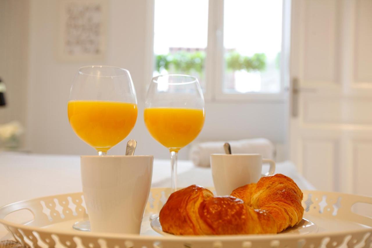 Sofia Suites Madrid Bagian luar foto
