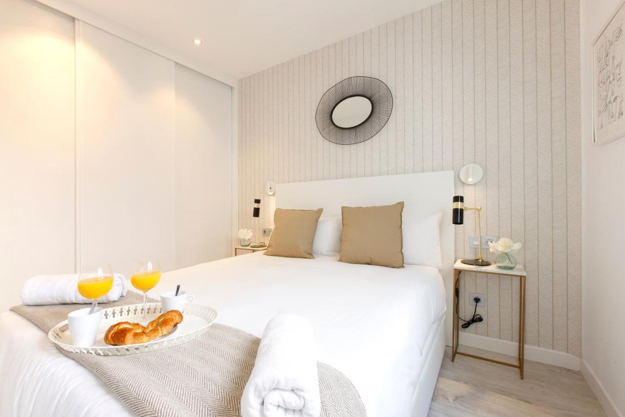 Sofia Suites Madrid Bagian luar foto